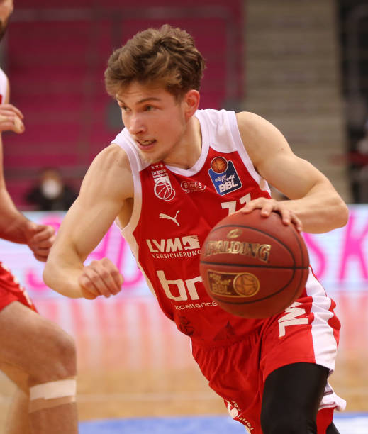 过度情绪化 过度情绪化